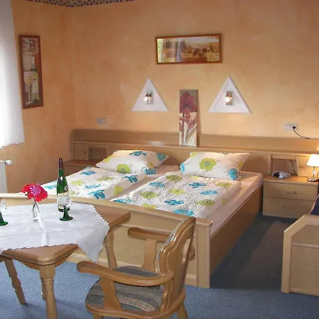 Moselpension Gwosch Gasthof